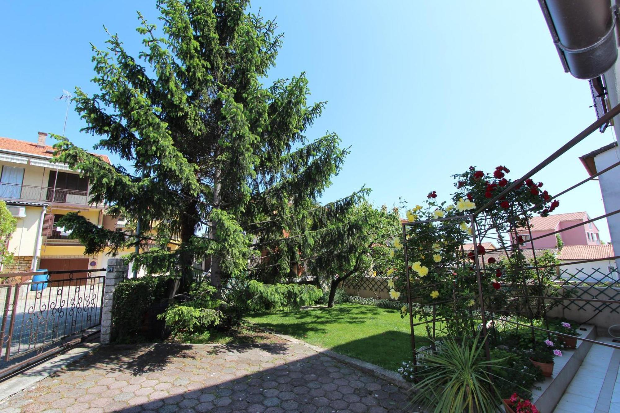 Guest House Aurora Rovinj Ngoại thất bức ảnh