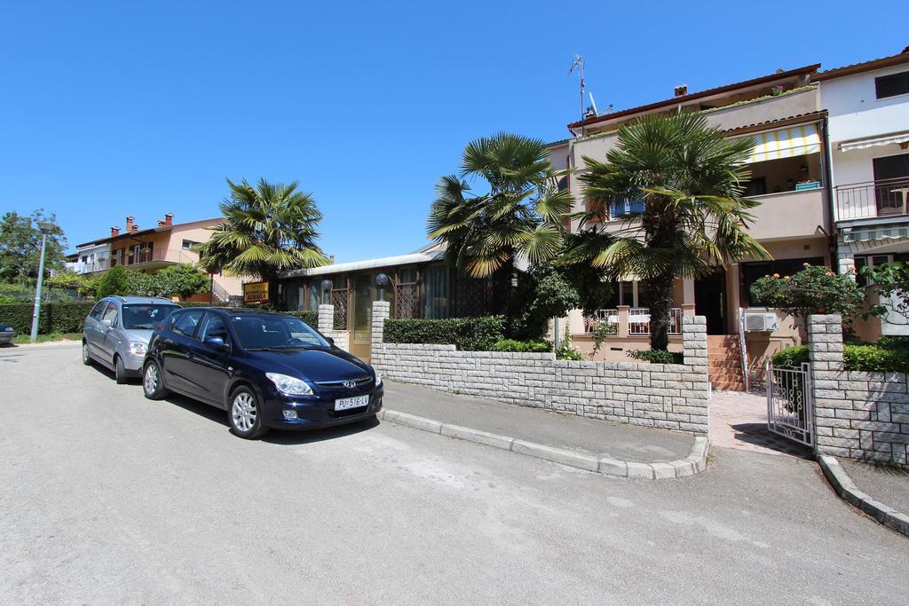 Guest House Aurora Rovinj Ngoại thất bức ảnh