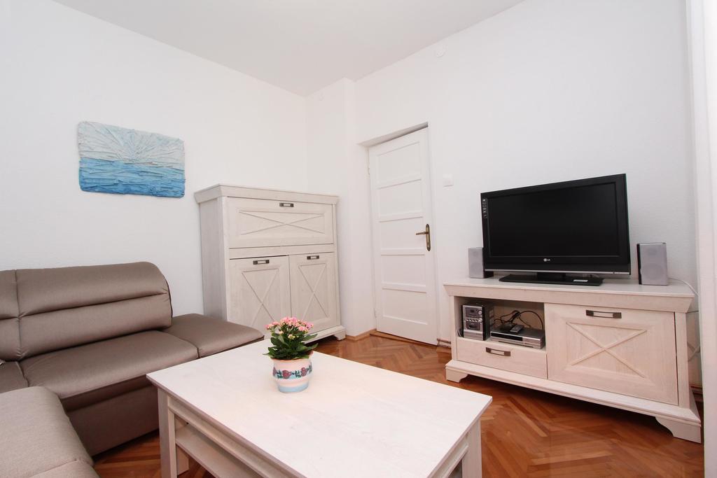 Guest House Aurora Rovinj Ngoại thất bức ảnh